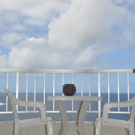 Bright By The Sea Apartament