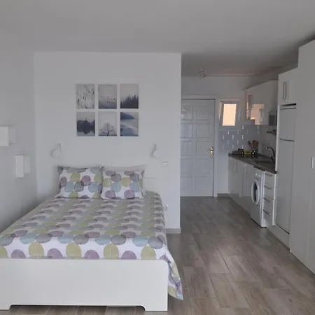 Bright By The Sea Icod De Los Vinos